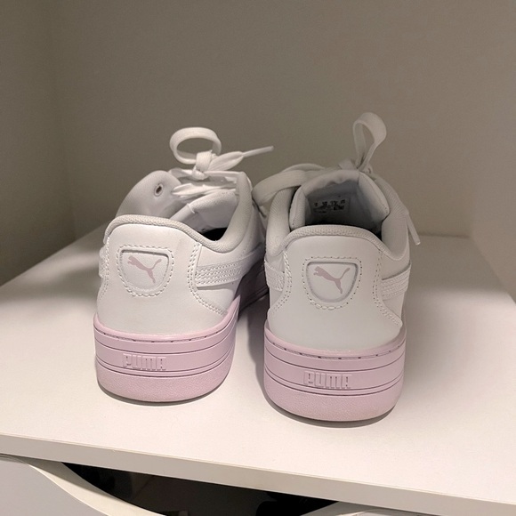 Pumas Lavender and White - Picture 2 of 5
